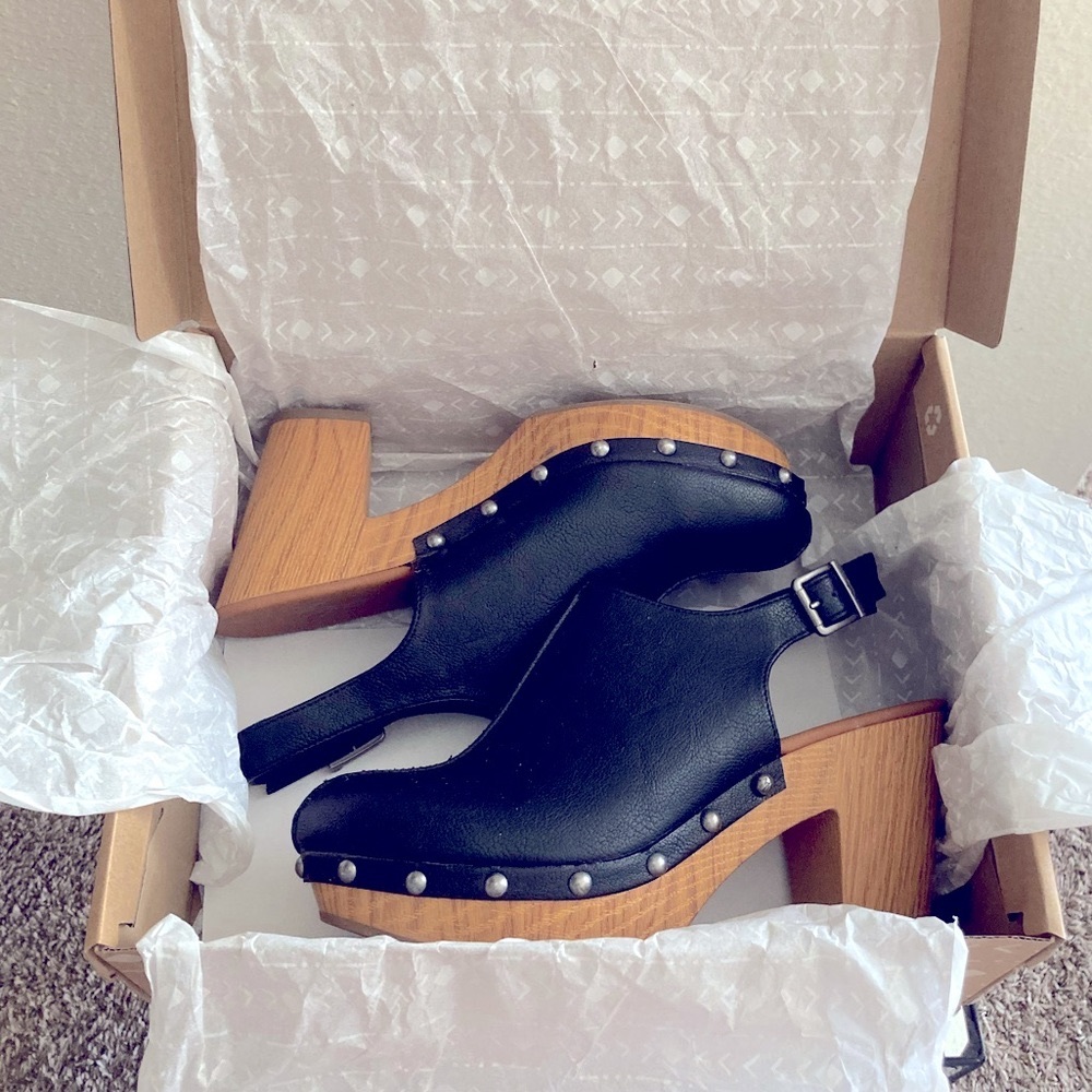 Zodiac Clog/Mule
